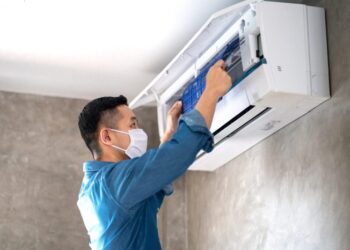 Air conditioner cleaning bangkok - aircon AC fix repair install service